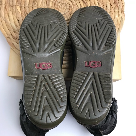 Ugg Kesey Waterproof Lace Up Boot Black 8.5 - Picture 10 of 12